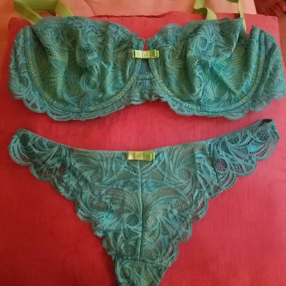 Ladies Bra & Panties (thong) Set  Adore Me NWT